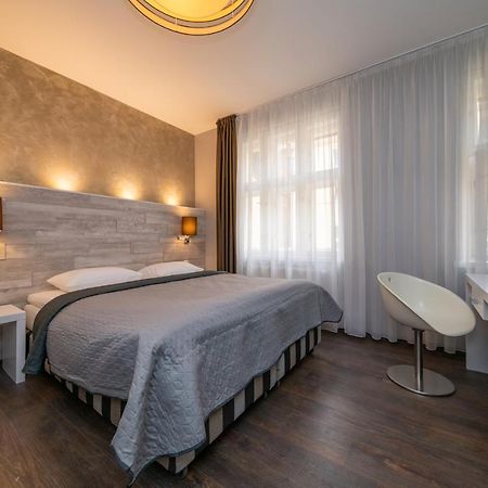 Emporio Prague Apartments Bagian luar foto